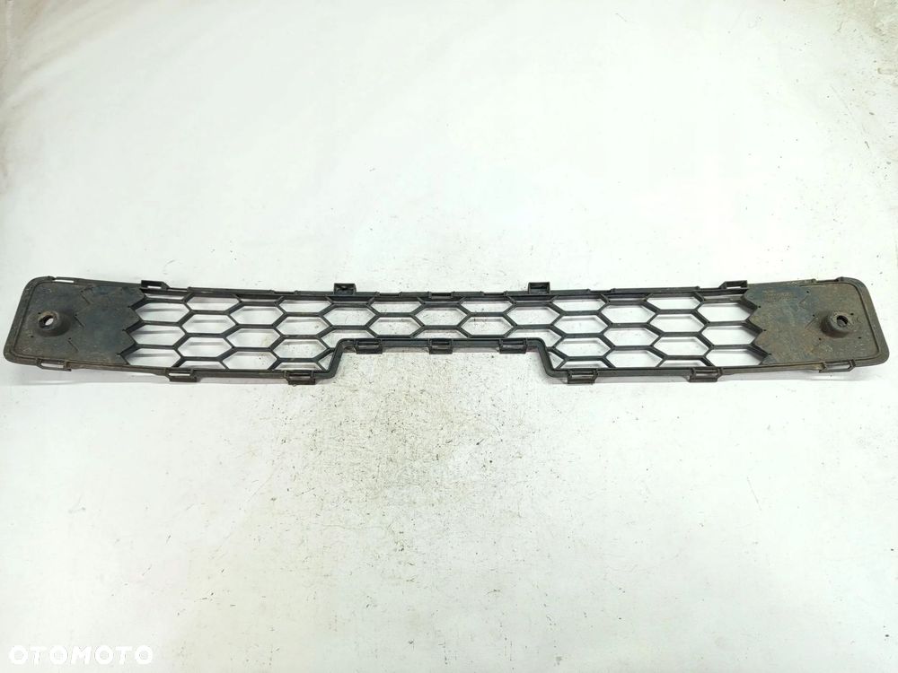 KRATKA ZDERZAKA PRZÓD PRZEDNIEGO TOYOTA HILUX VII 53112-0K040 - 4