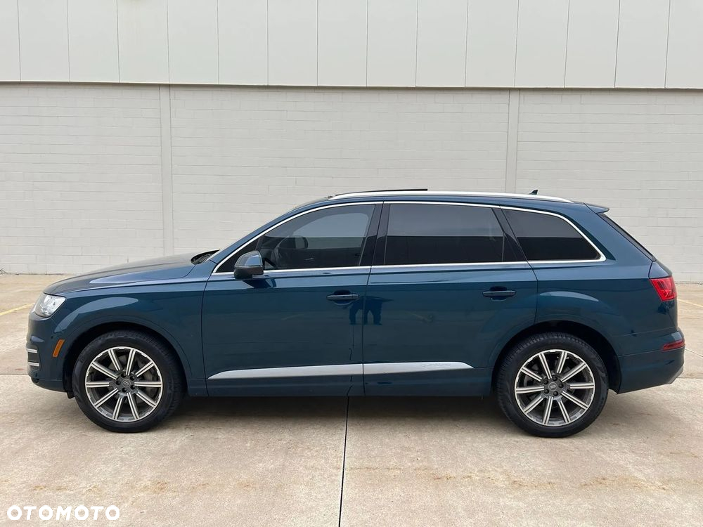 Audi Q7 - 12