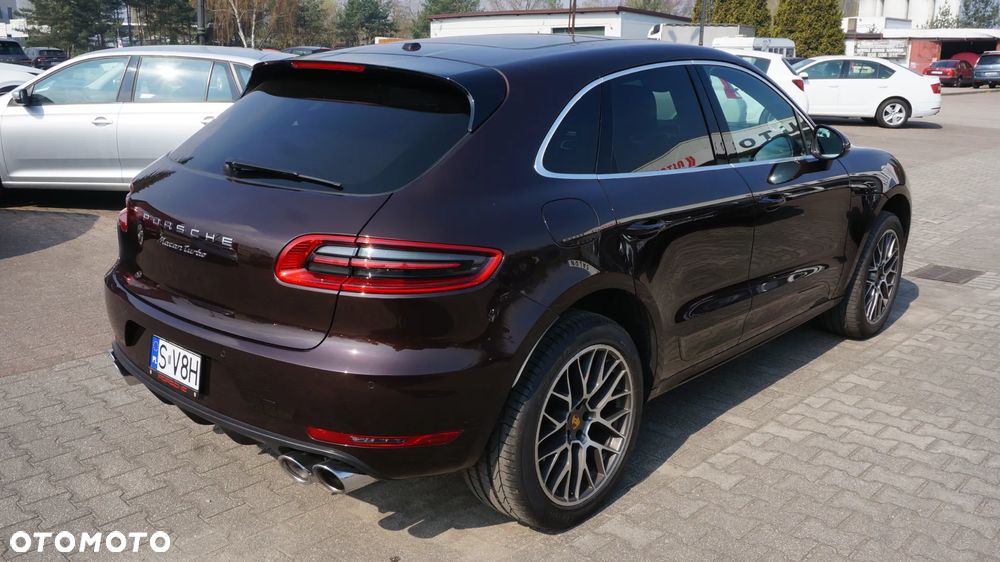 Porsche Macan - 13
