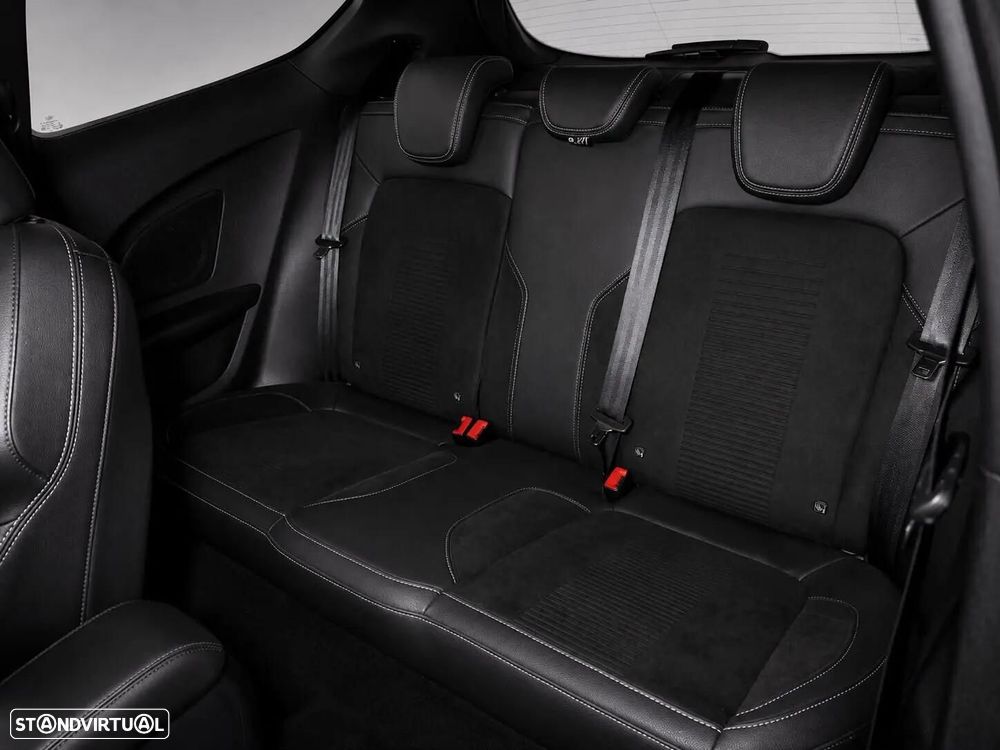 Ford Fiesta 1.5 EcoBoost S&S c/ Pack Pele Exclusiva ST - 10
