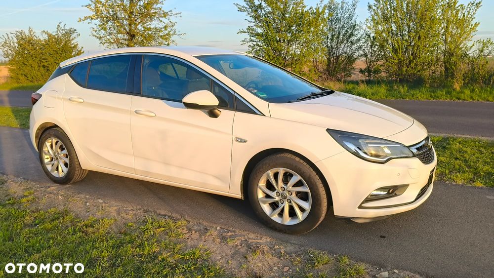 Opel Astra 1.4 T Dynamic - 3