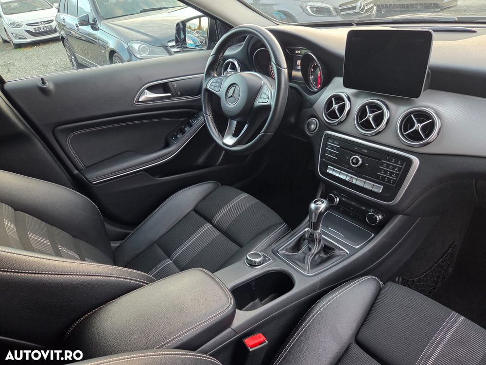 Mercedes-Benz GLA - 6