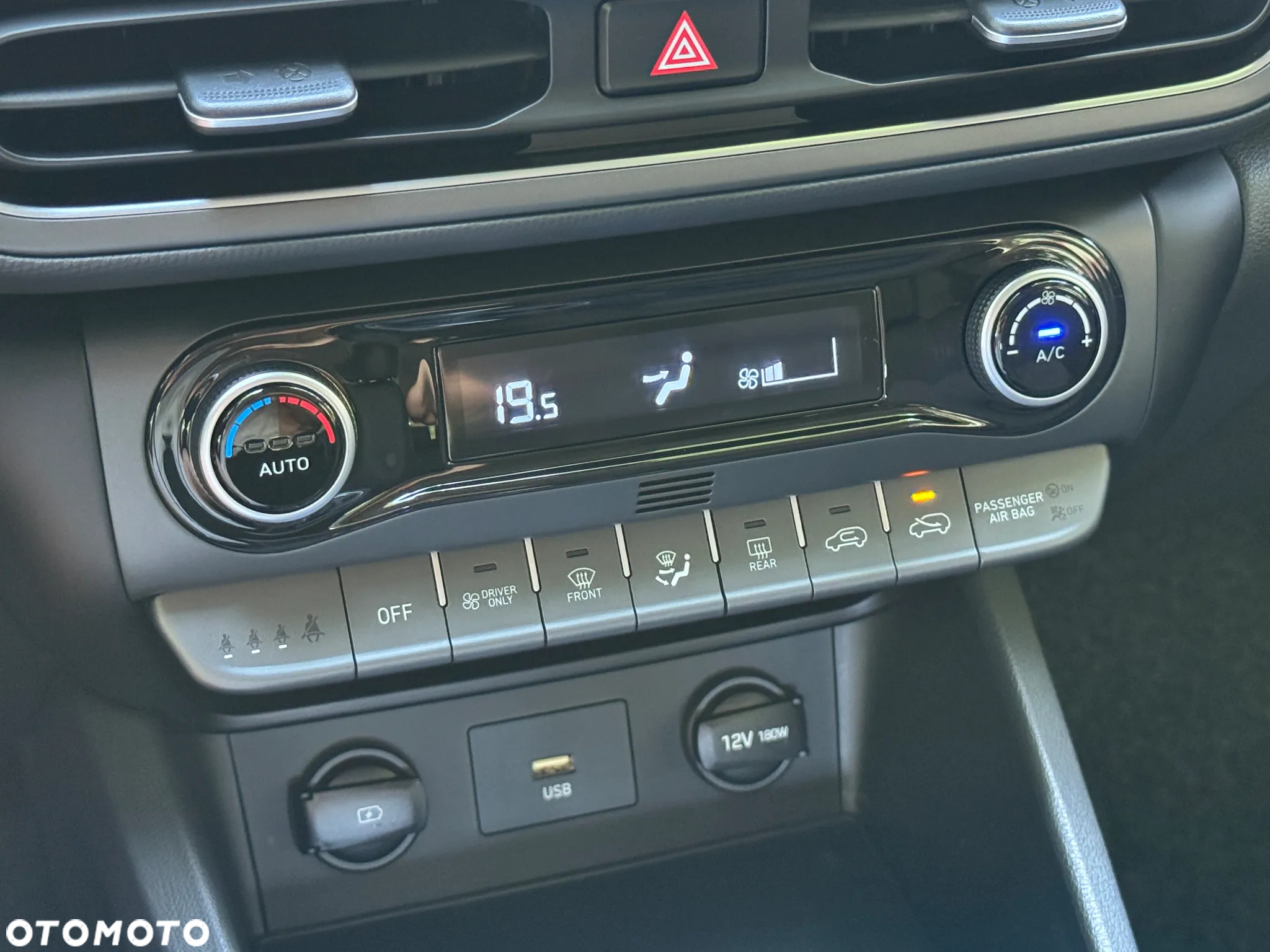Hyundai Kona 1.6 GDI DCT Hybrid Style - 17