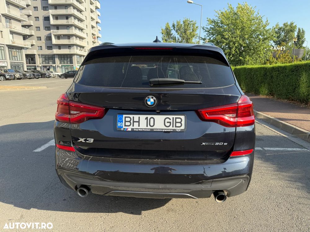 BMW X3 xDrive30e AT PHEV - 8