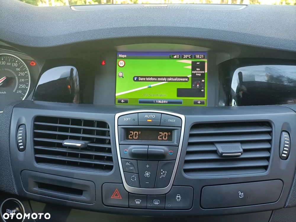 Renault Laguna 2.0 Bose Edition - 9