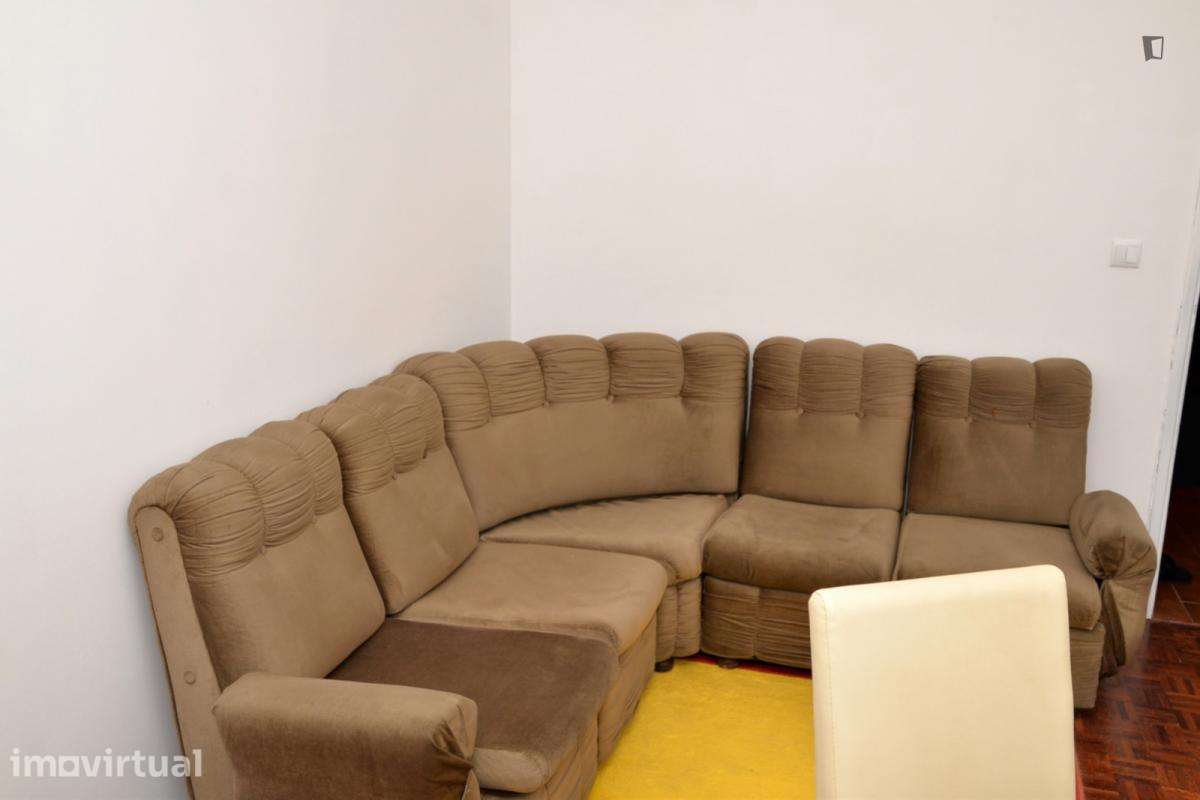 Quarto - localizado em Olivais Coimbra - Grande imagem: 4/18