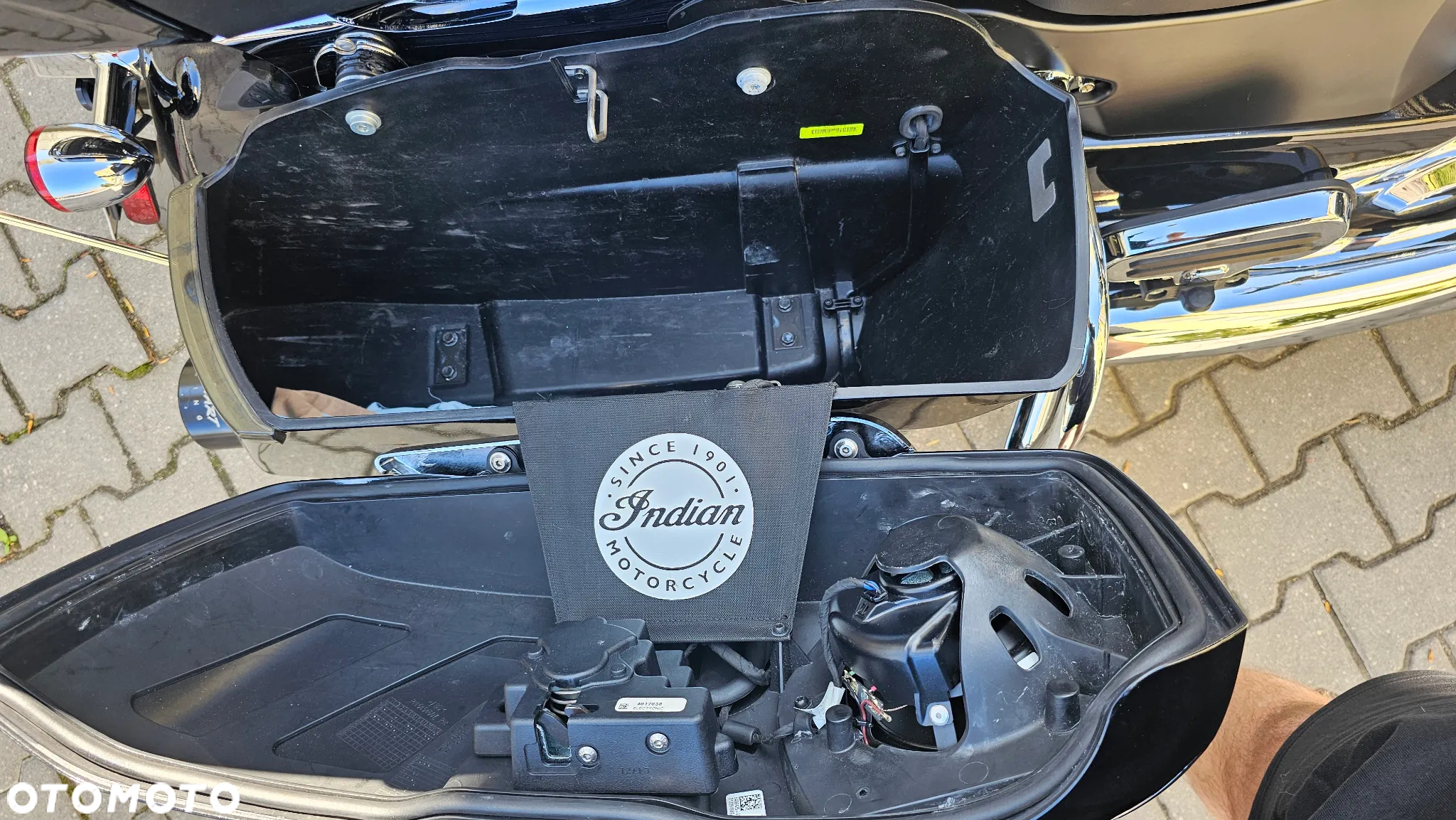 Indian Roadmaster - 6