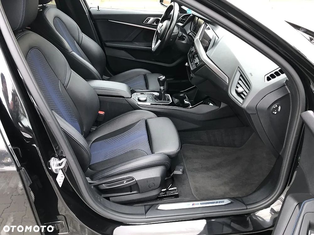 BMW Seria 1 116i M Sport - 36