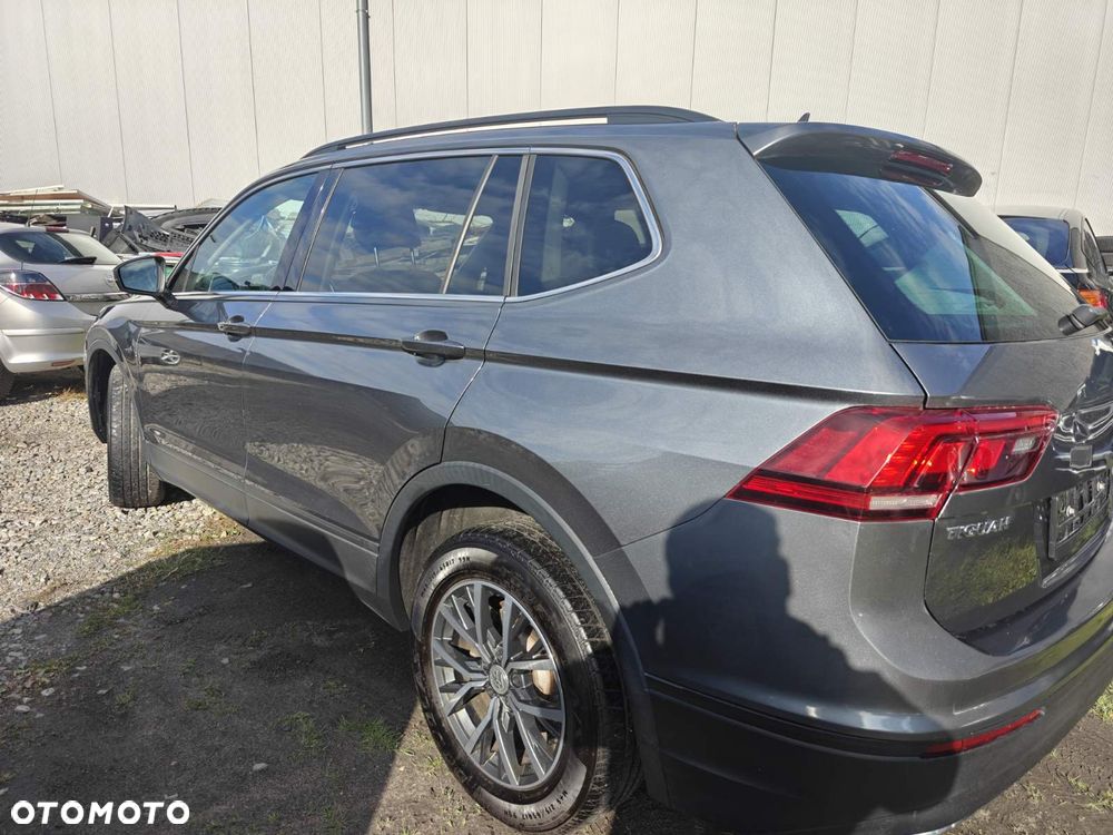 Volkswagen Tiguan - 7