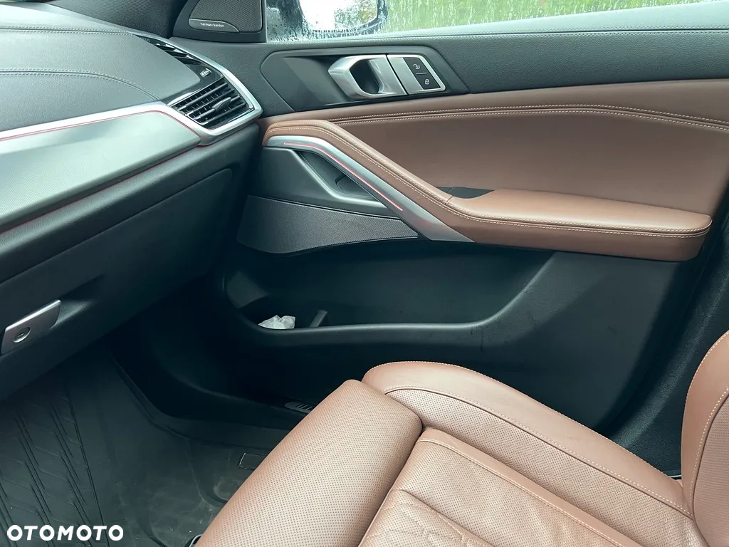 BMW X6 xDrive30d - 16