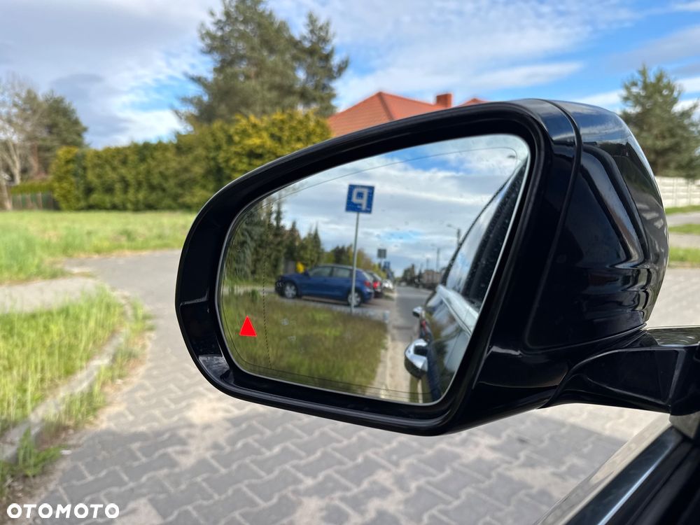 Mercedes-Benz Klasa E 200 4-Matic AMG - 31