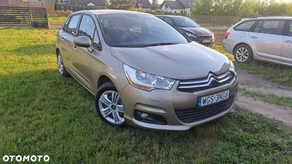 Citroën C4 HDi 90 Attraction - 1