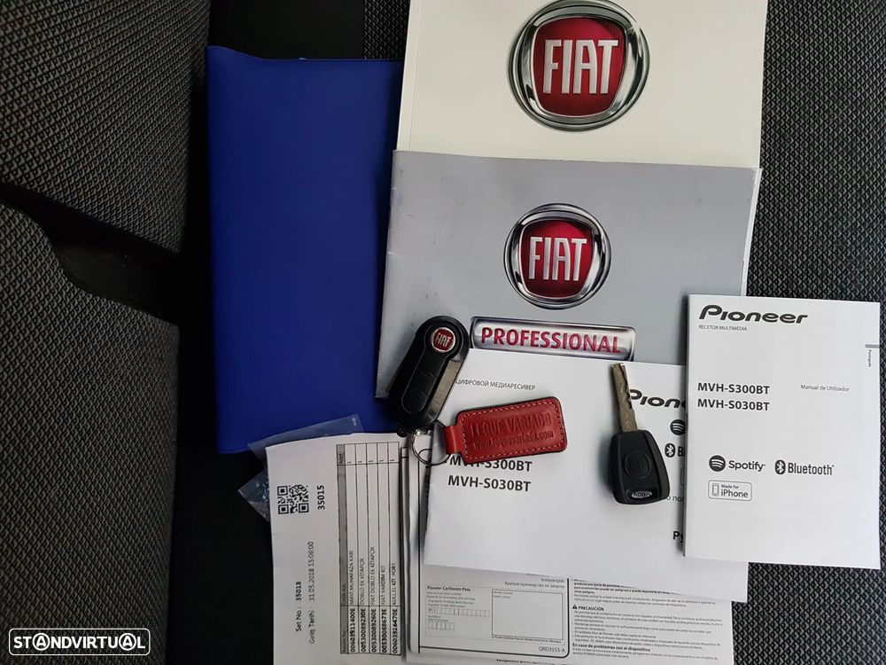 Fiat Doblo 3 Lugares - 32