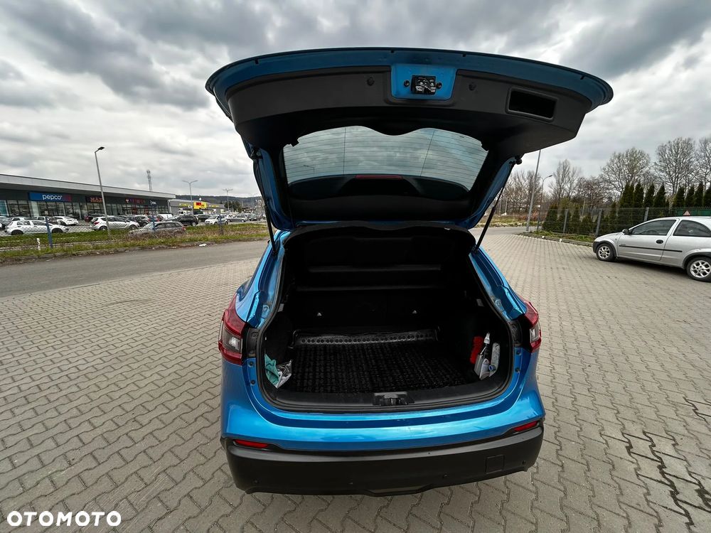 Nissan Qashqai 1.3 DIG-T N-Style DCT - 9