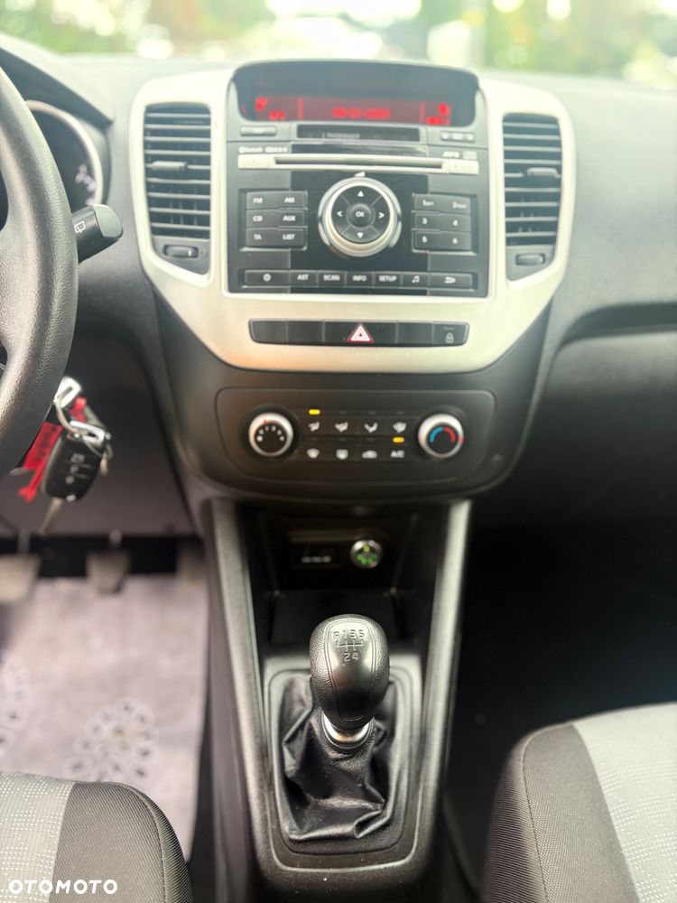 Kia Venga 1.4 CVVT Attract - 15