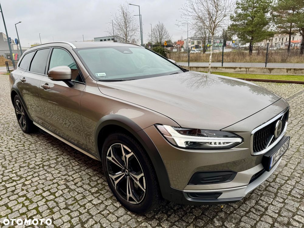 Volvo V90 Cross Country D5 SCR AWD Pro