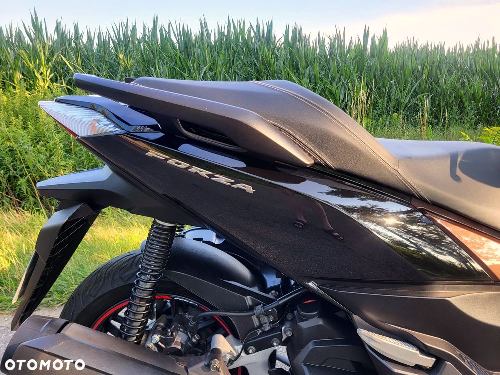 Honda NSS - 22