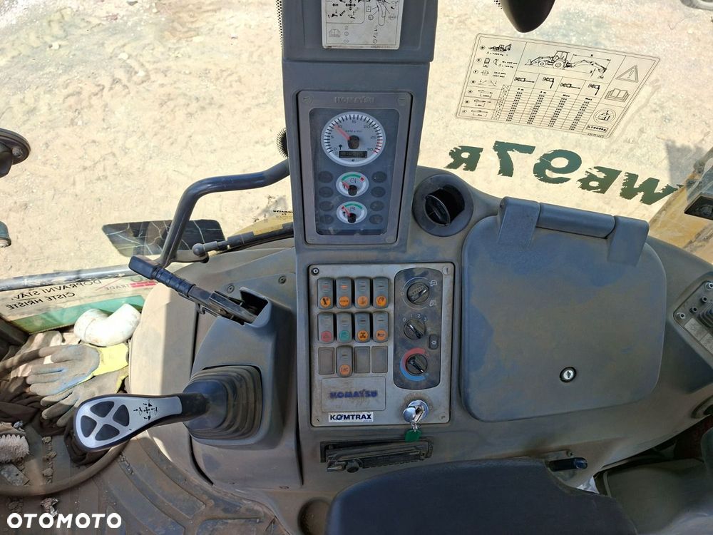 Komatsu Wb 97 R-5E0 4X4 - 18