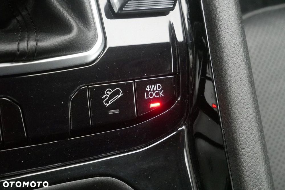 Jeep Compass - 28