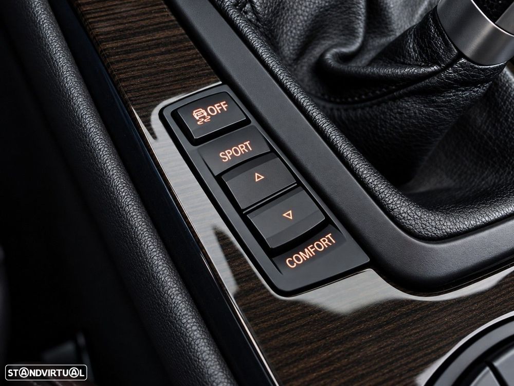 BMW Z4 20 i — fotografia 28