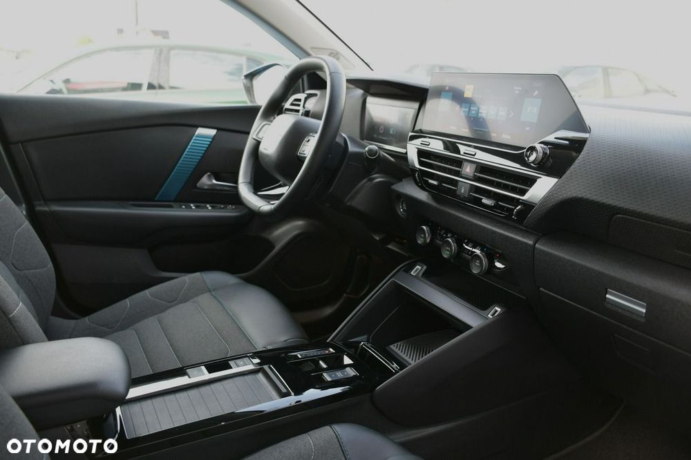 Citroën C4 EV136 50kWh Feel Pack - 17