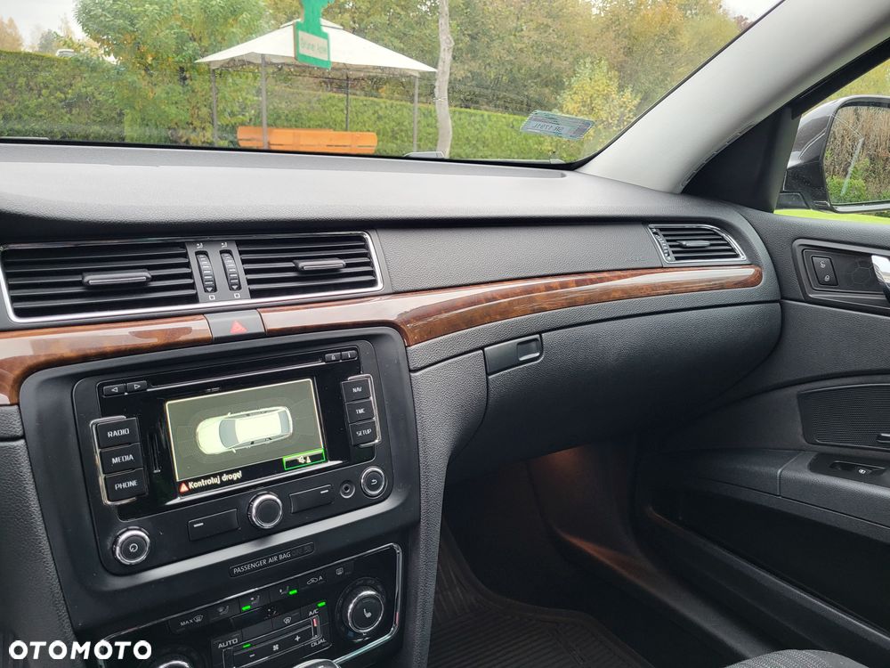 Skoda Superb 2.0 TDI Ambition DSG - 16