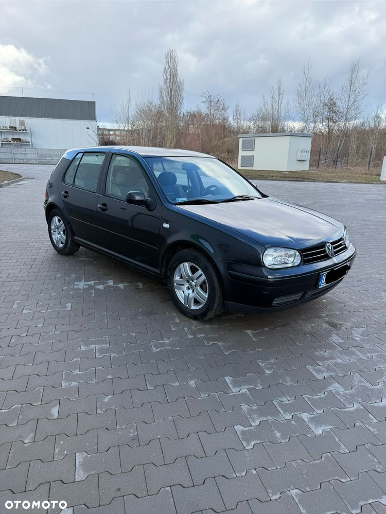 Volkswagen Golf 1.6 Highline - 4
