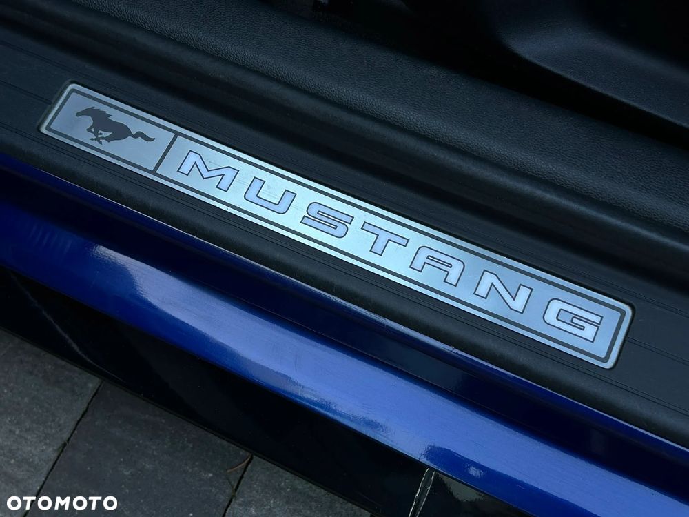 Ford Mustang 3.7 V6 - 15