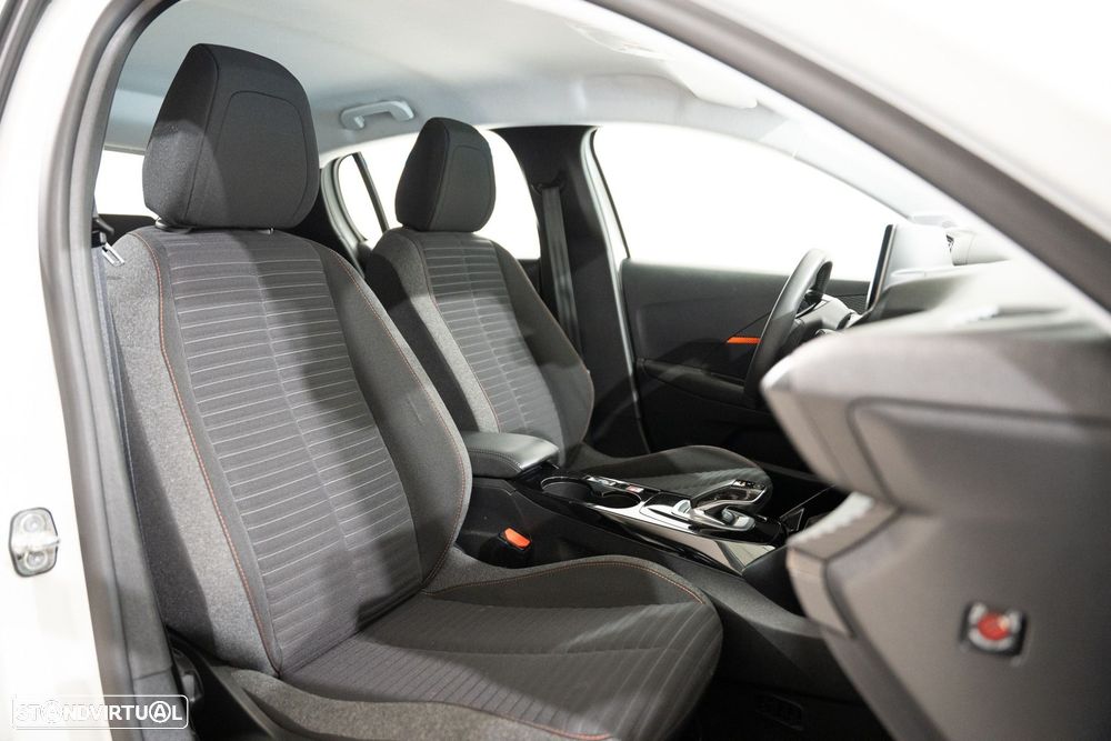 Peugeot e-208 50 kWh Active - 26