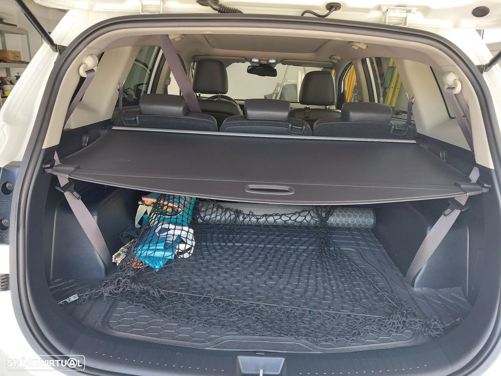 Kia Carens 1.7 CRDi ISG TX - 6