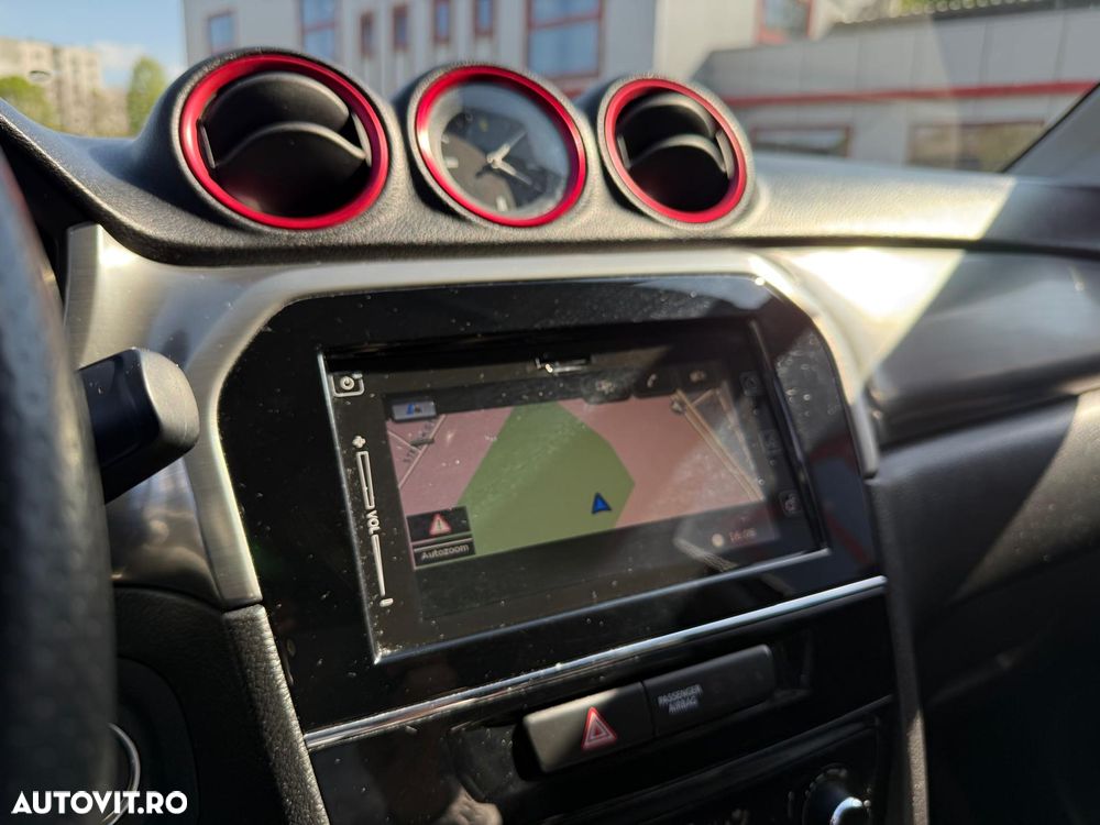 Suzuki Vitara S 1.4 Boosterjet 4X4 - 23