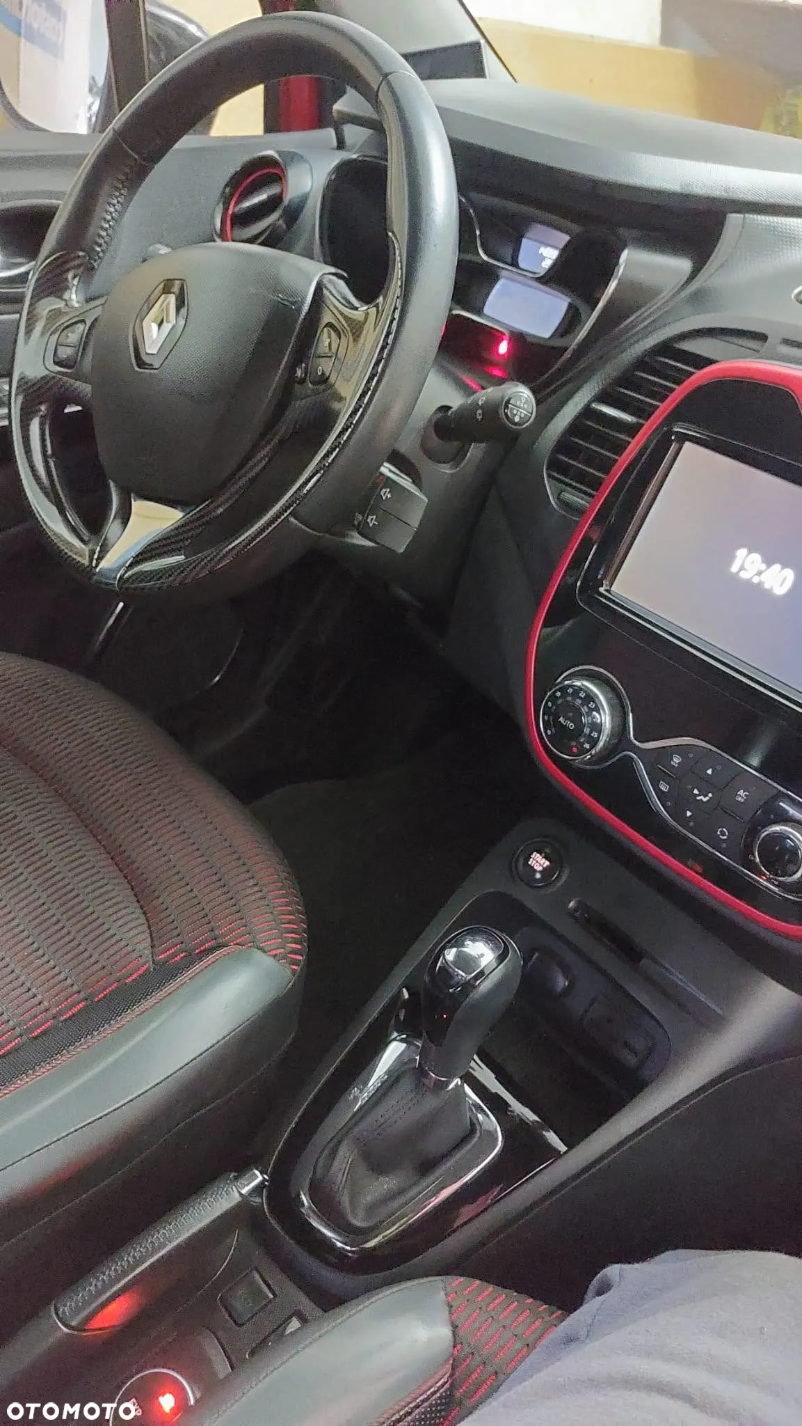 Renault Captur 1.2 TCe Helly Hansen EDC - 5