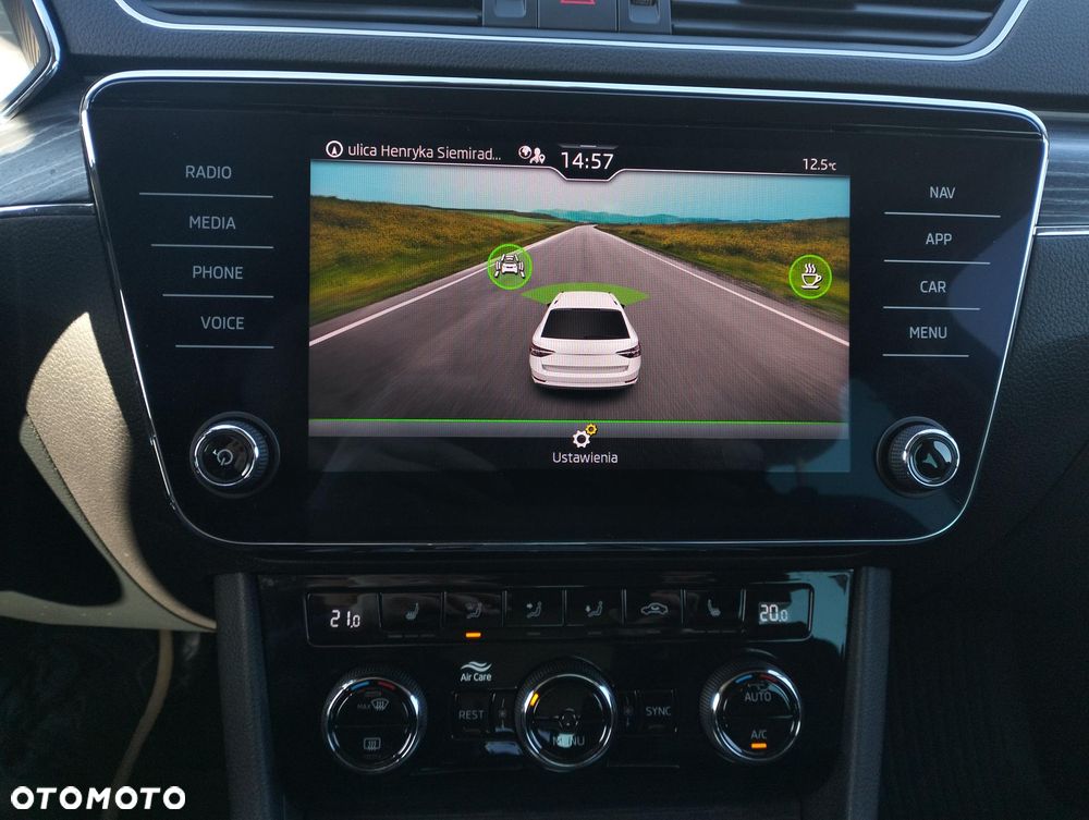 Skoda Superb 2.0 TDI SCR 4x4 Style DSG - 36