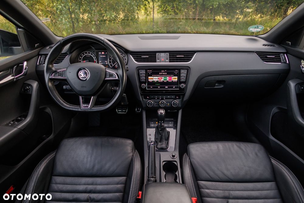 Skoda Octavia 2.0 TDI DSG RS - 8