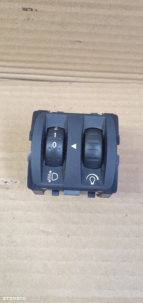 Przełącznik regulacji świateł oświetlenia Opel Vivaro B Trafic III 251900567R - 1
