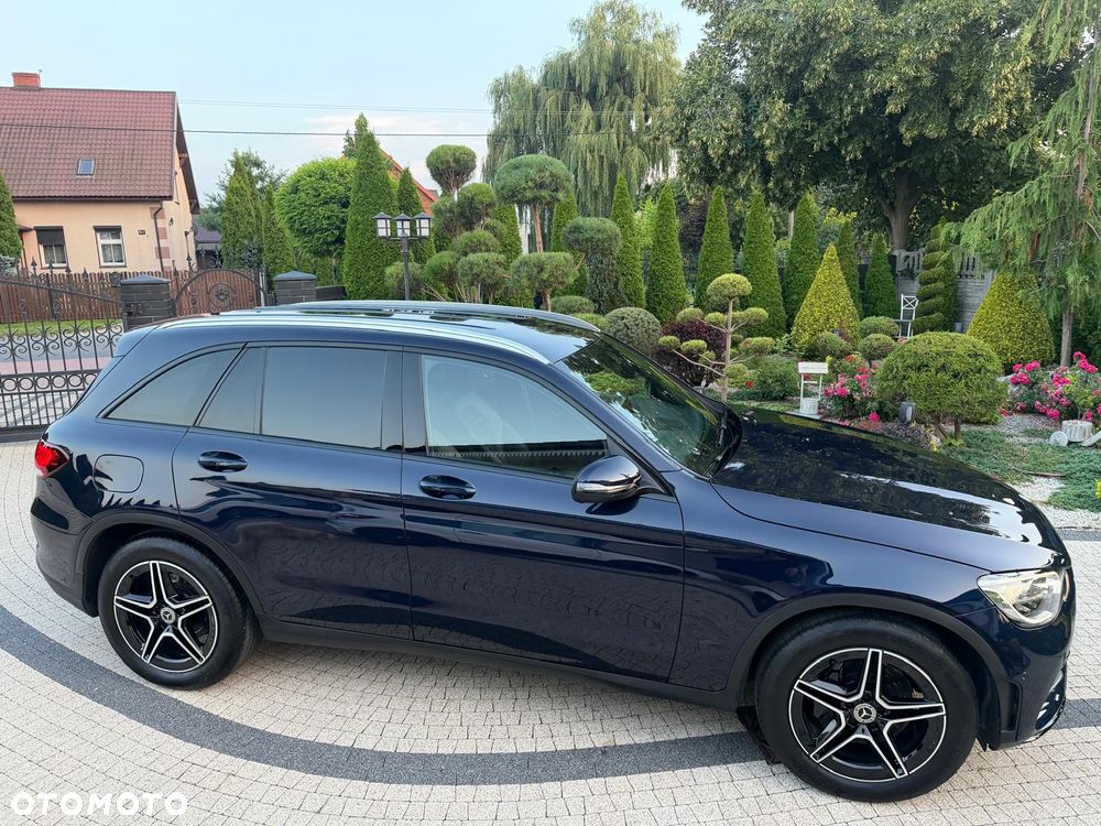 Mercedes-Benz GLC 400 d 4Matic 9G-TRONIC AMG Line - 29