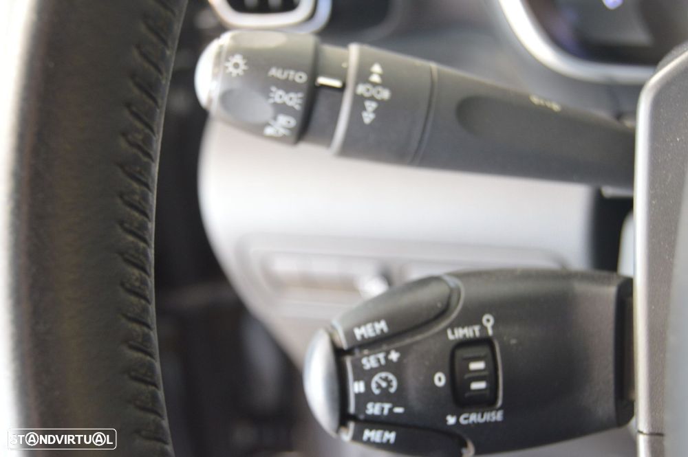 Citroën C3 Aircross 1.5 BlueHDi C-Series EAT6 - 32