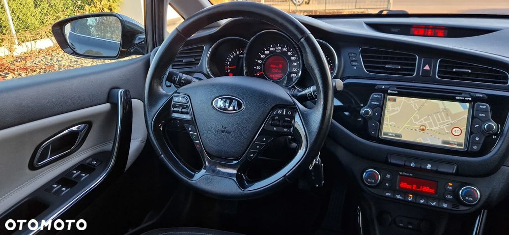 Kia Ceed Cee'd 1.6 GDI Business Line - 18