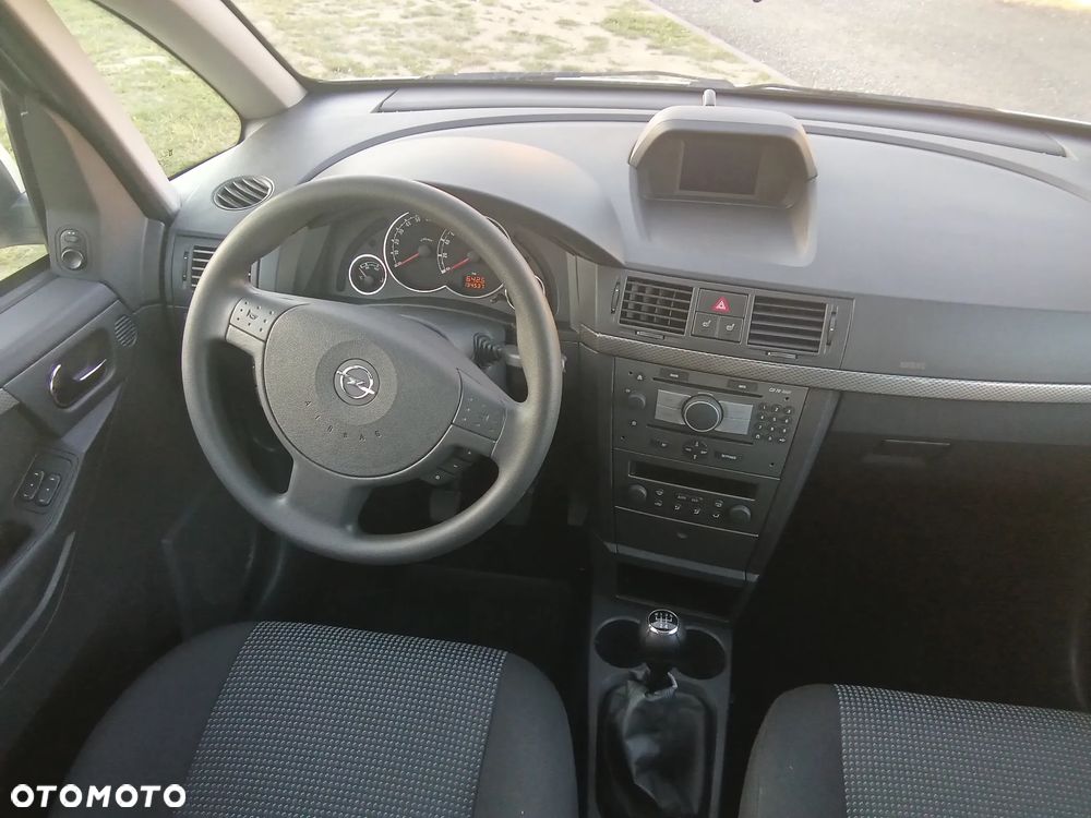 Opel Meriva 1.4 Essentia - 10
