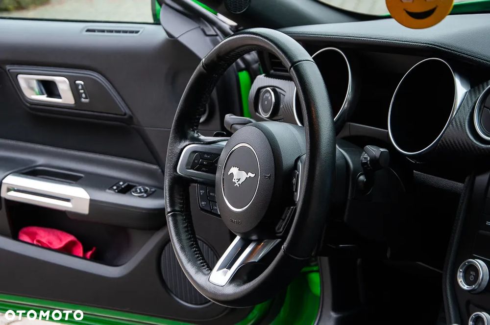 Ford Mustang 2.3 EcoBoost - 30