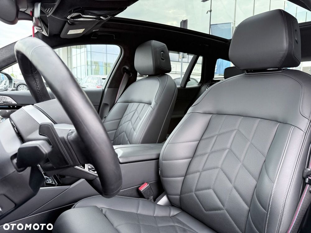 BMW Seria 5 520d mHEV - 25