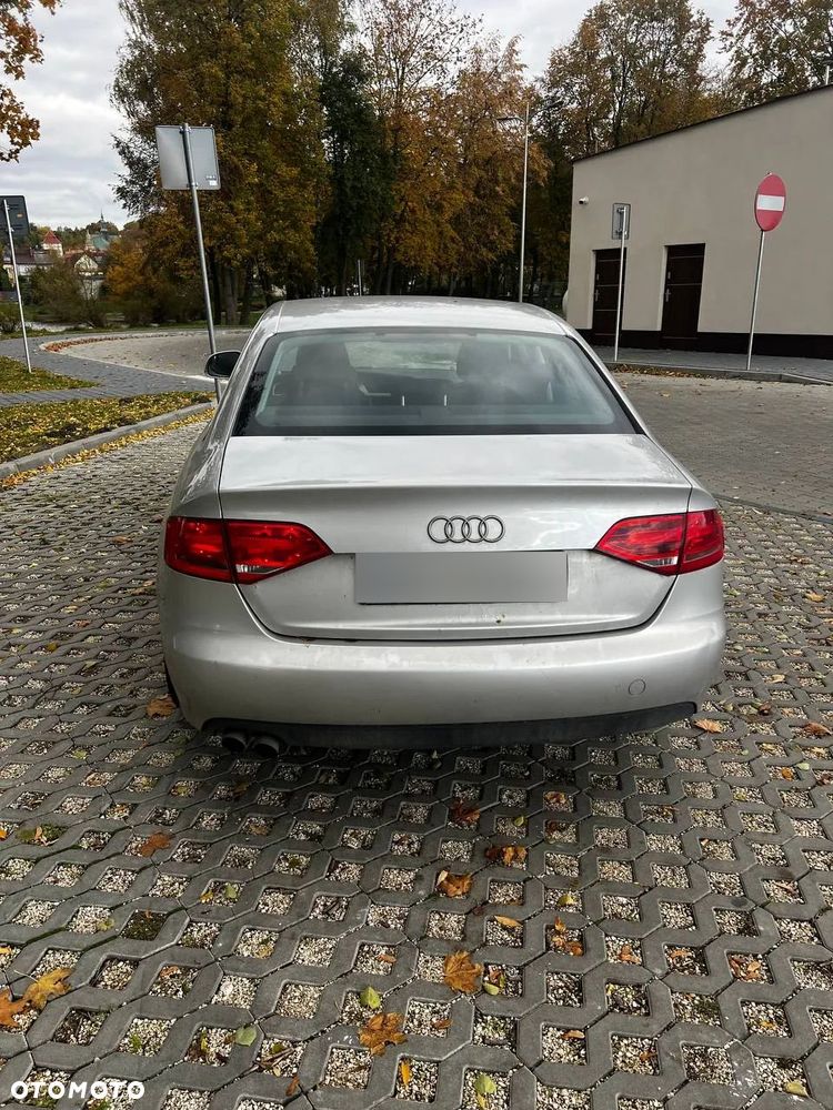 Audi A4 Limousine 2.0 TDI - 9