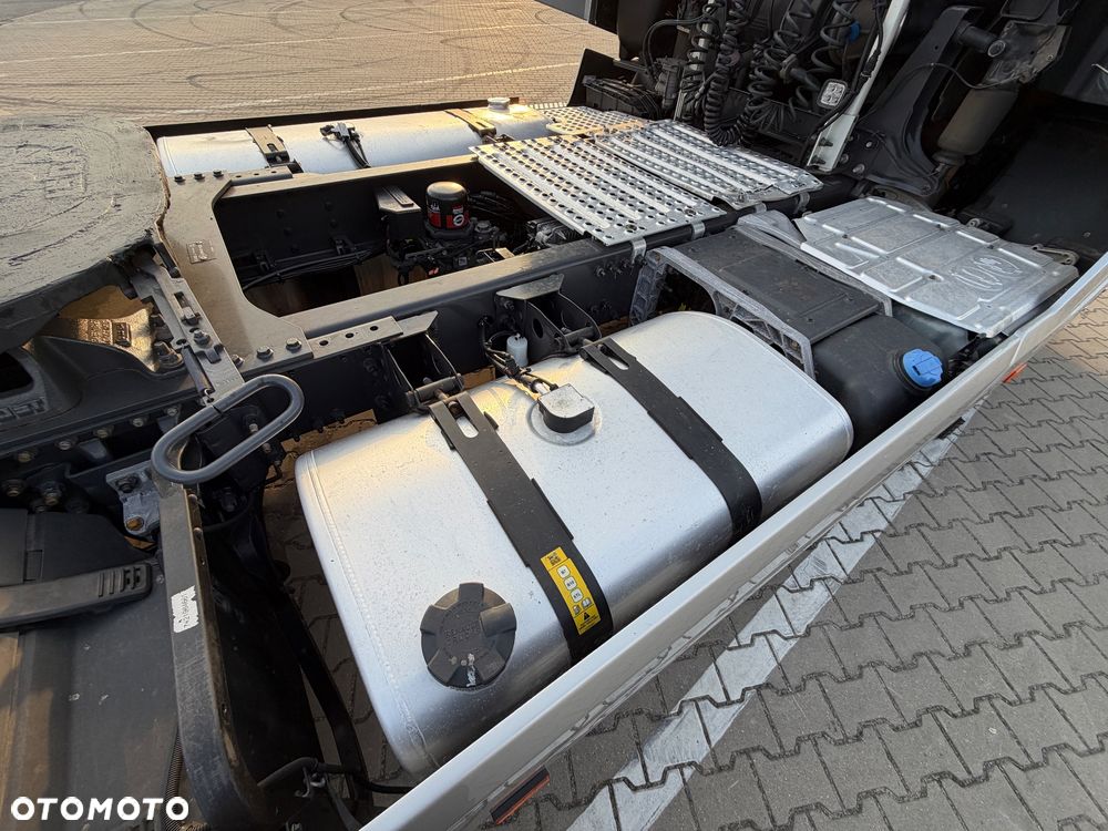 Renault T 480 renault z Niemiec HIGH FULL IPCJA CAŁY NA PODUSZKACH RETARDER 2023 - 18