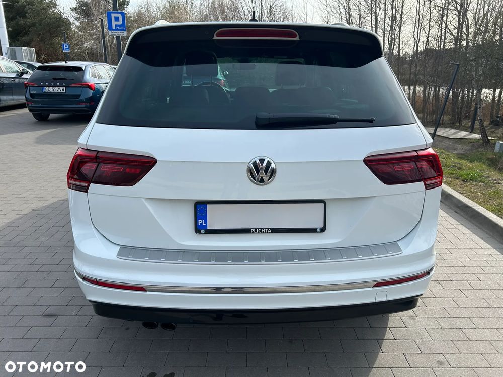 Volkswagen Tiguan 2.0 TSI 4Mot R-Style DSG - 9