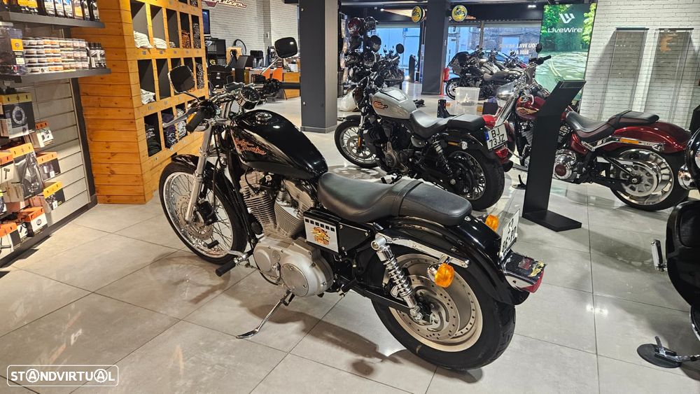 Harley-Davidson 883 Custom - 6