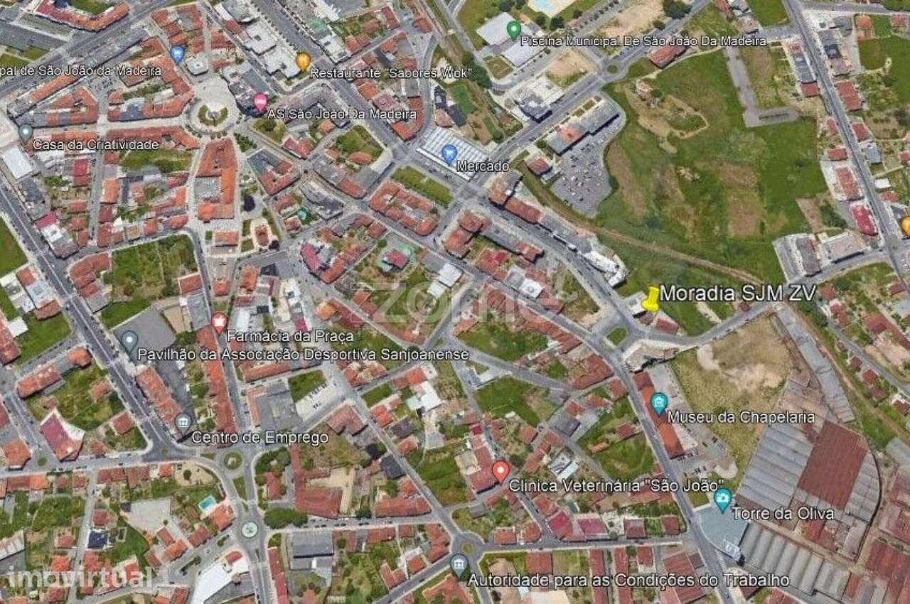 Terreno Corgas S. João da Madeira - Grande imagem: 3/5