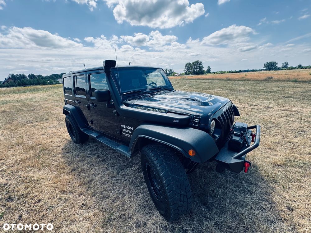 Jeep Wrangler - 11