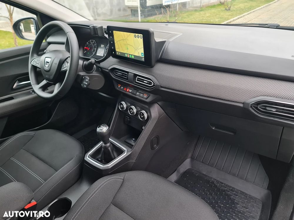 Dacia Logan TCe 90 MT6 Comfort - 14