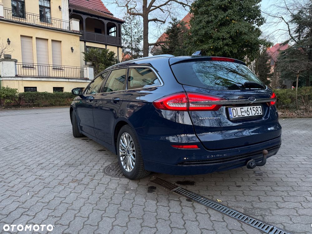 Ford Mondeo - 10