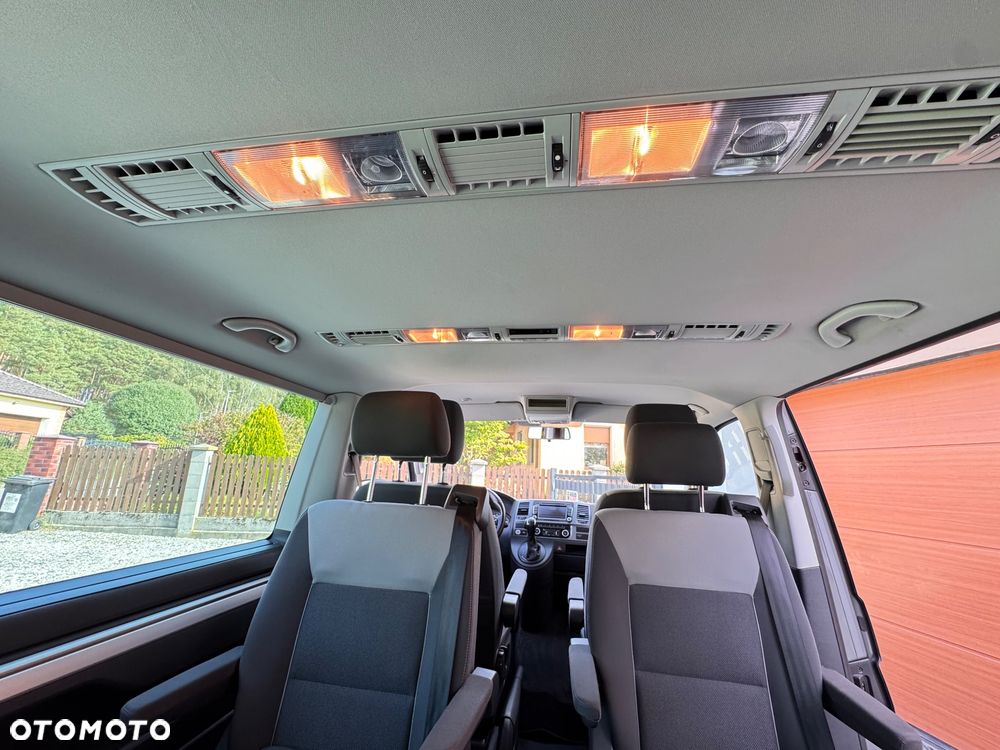 Volkswagen Multivan - 30